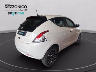 LANCIA Ypsilon 1.0 firefly hybrid Platino s&s 70cv - NEOPATENTATI