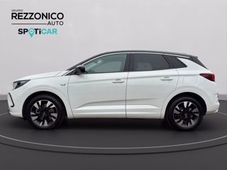 OPEL Grandland 1.6 phev Ultimate fwd 225cv auto - OFFERTA LEGATA A FINANZIAMENTO