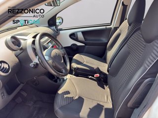 PEUGEOT 107 5p 1.0 12v Active 2tronic - Automatica