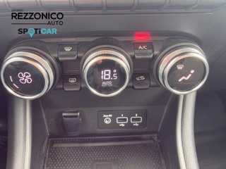 RENAULT Captur 1.0 tce Intens 90cv