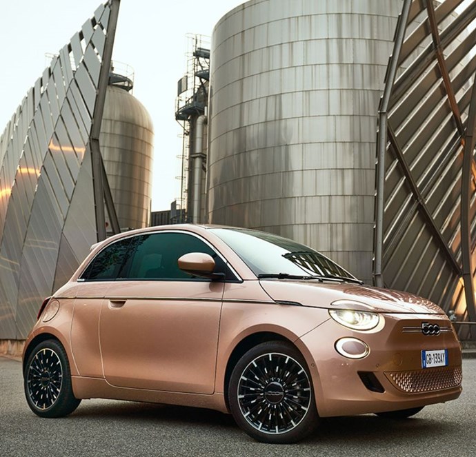 GALLERY + CONTENUTO (1) (1)